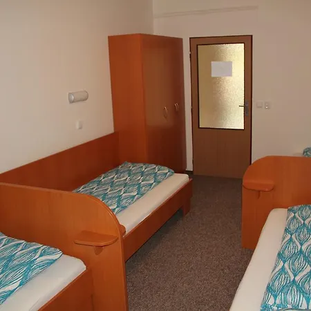 Morava Camp & Campsite Kemp 4*